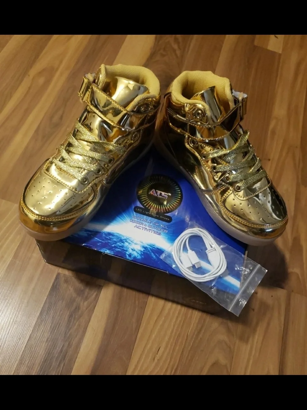 Kids ATS led light up shoes Gold shoes size 3y New with box Glow Shoes
